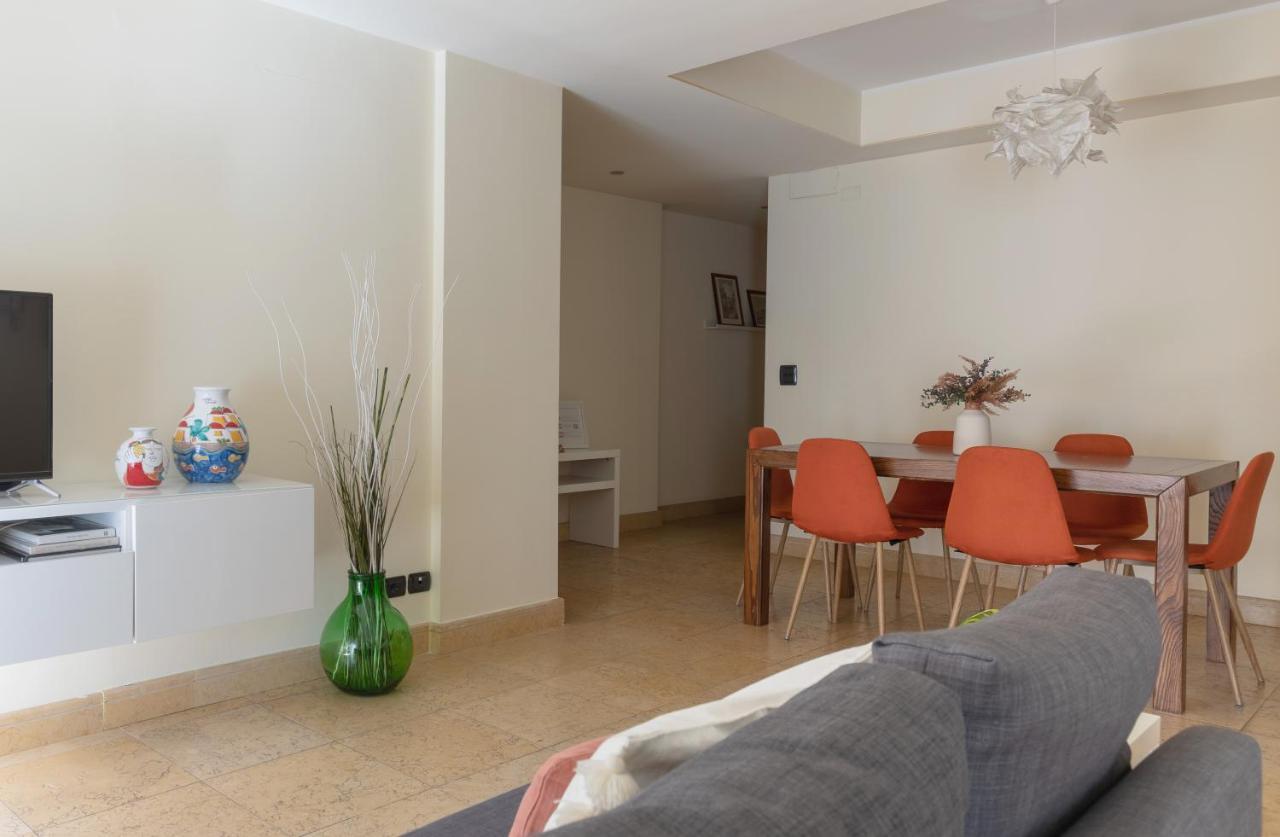 Relax Apartment Inn Катания Экстерьер фото